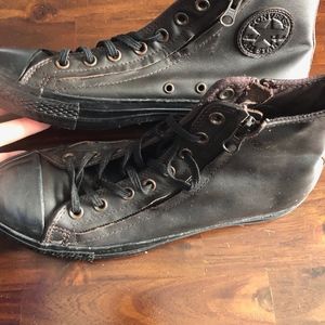 Converse high top